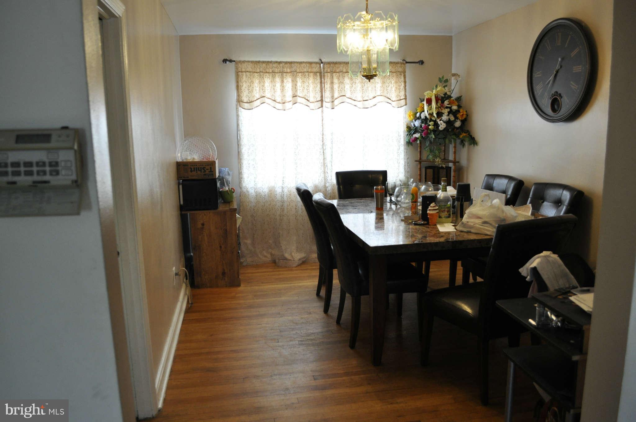 934 Masefield Road Baltimore, MD 21207 - Photo 5 of 23 Interior General