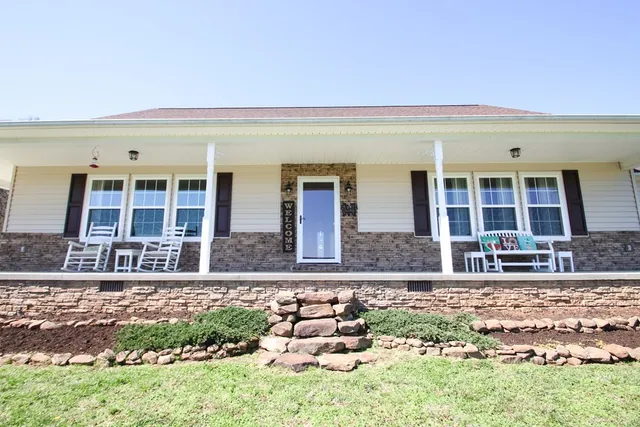 $1,374,900 | 4134 Hickory Valley Road, Sparta, TN 38583