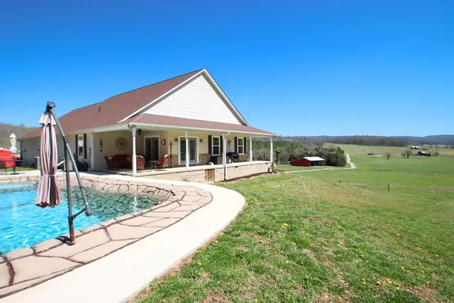 $1,374,900 | 4134 Hickory Valley Road, Sparta, TN 38583