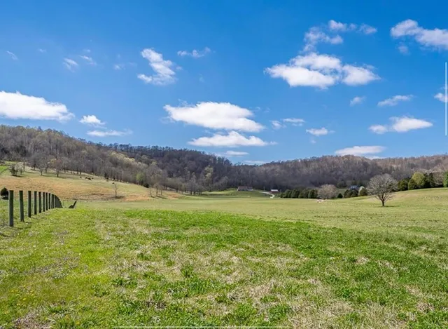 $1,374,900 | 4134 Hickory Valley Road, Sparta, TN 38583