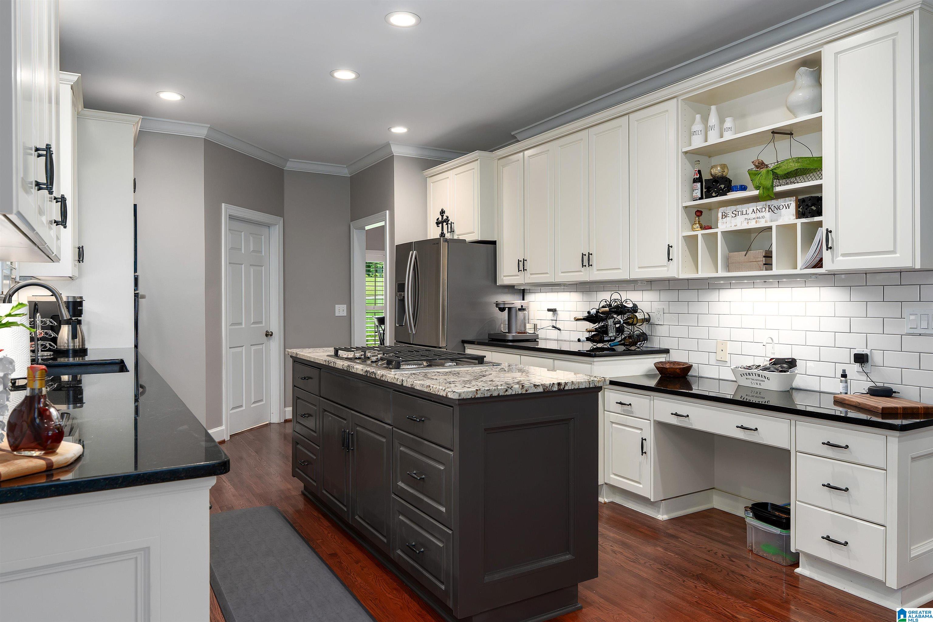 1012 Oak Tree Road Birmingham, AL 35244 - Photo 11 of 38 Gallery Image 11