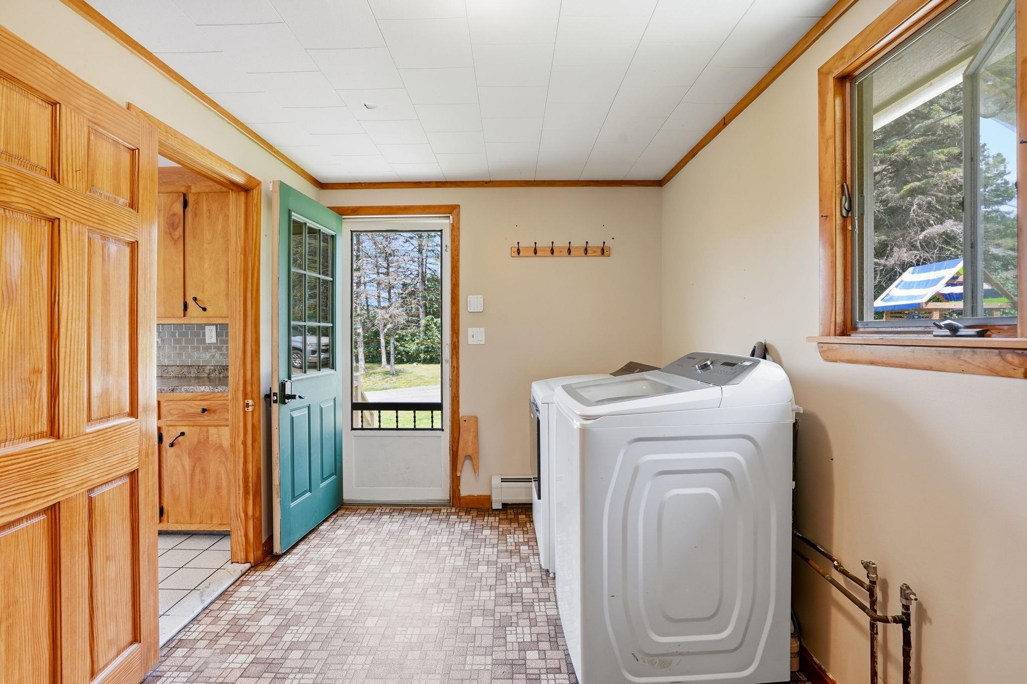 94 Indian Stream Road Pittsburg, NH 03592 - Photo 20 of 28