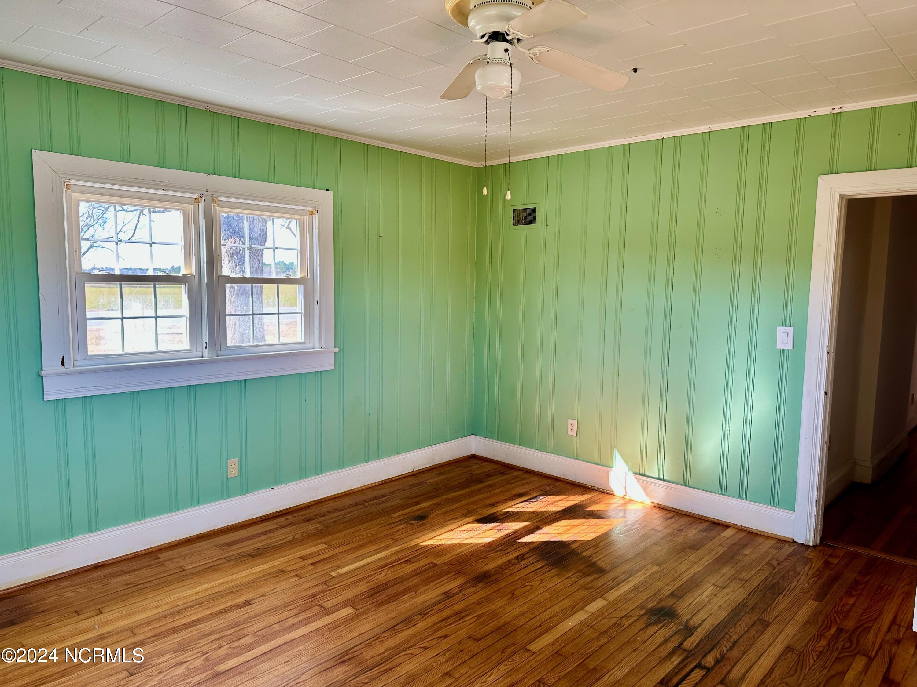 1540 West Hanrahan Road Ayden, NC 28513 - Photo 20 of 43 IMG_5661