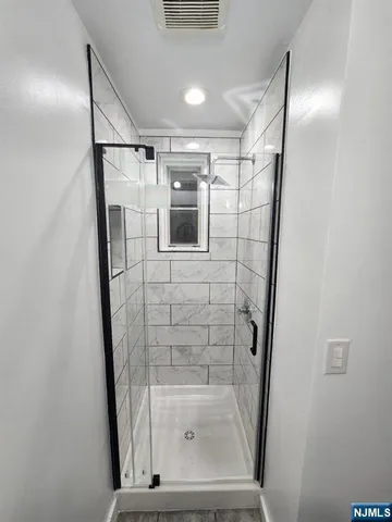 $2,100 | 237 Spring Street, Unit 235, Paterson, NJ 07503