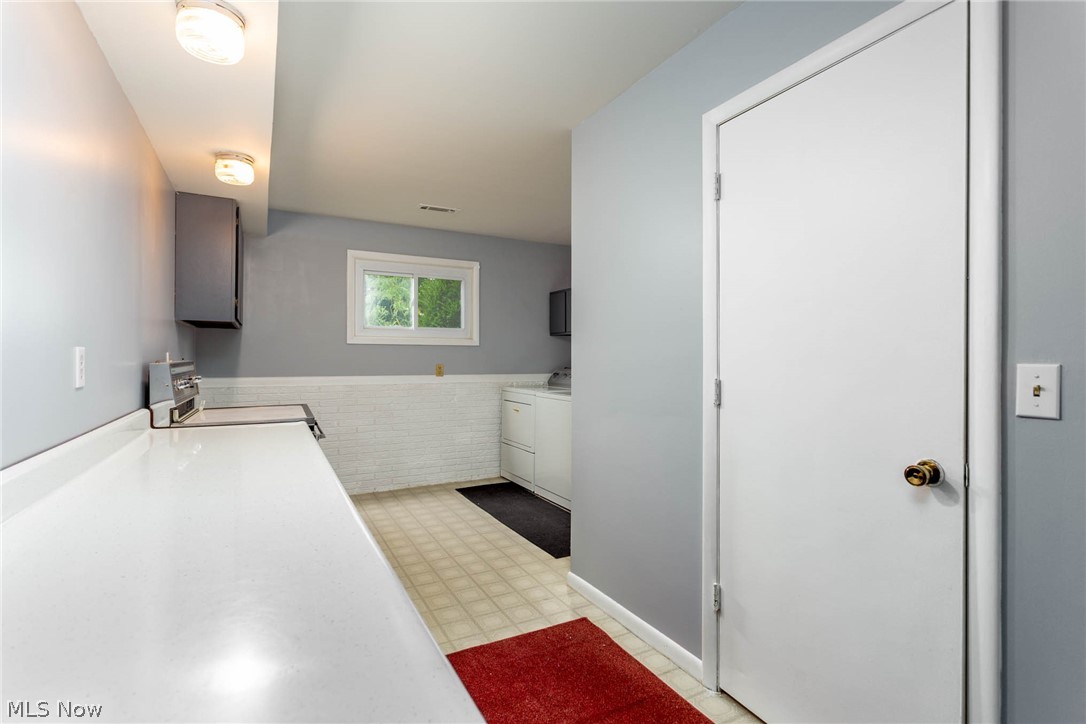 48450 Middle Ridge Road Amherst, OH 44001 - Photo 15 of 27