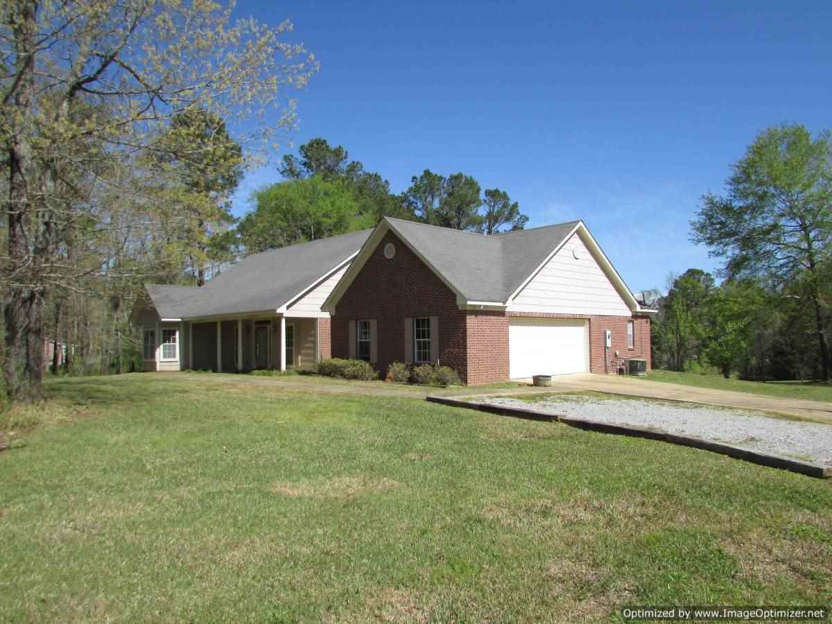 178 Fox Run Road Canton, MS 39046 - Photo 8 of 46 Photo 9