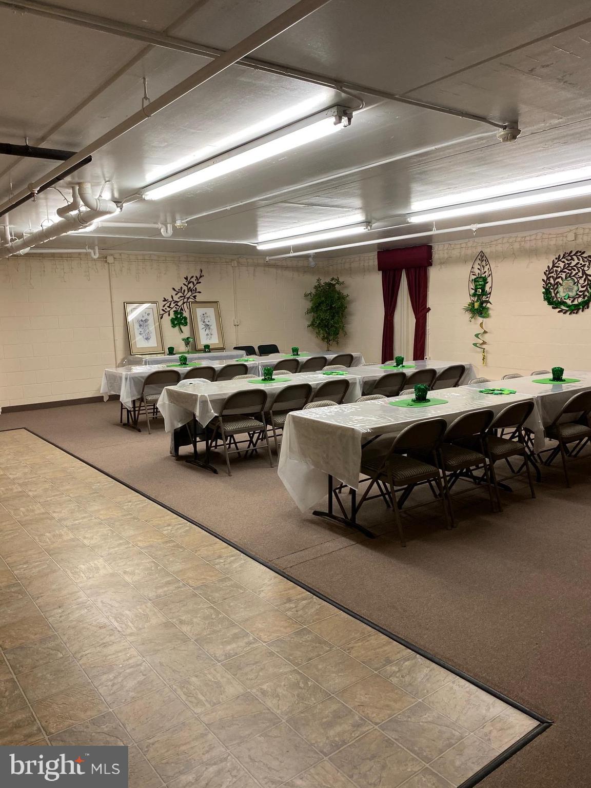 202 Brandon Road Norristown, PA 19403 - Photo 11 of 19 Social Room