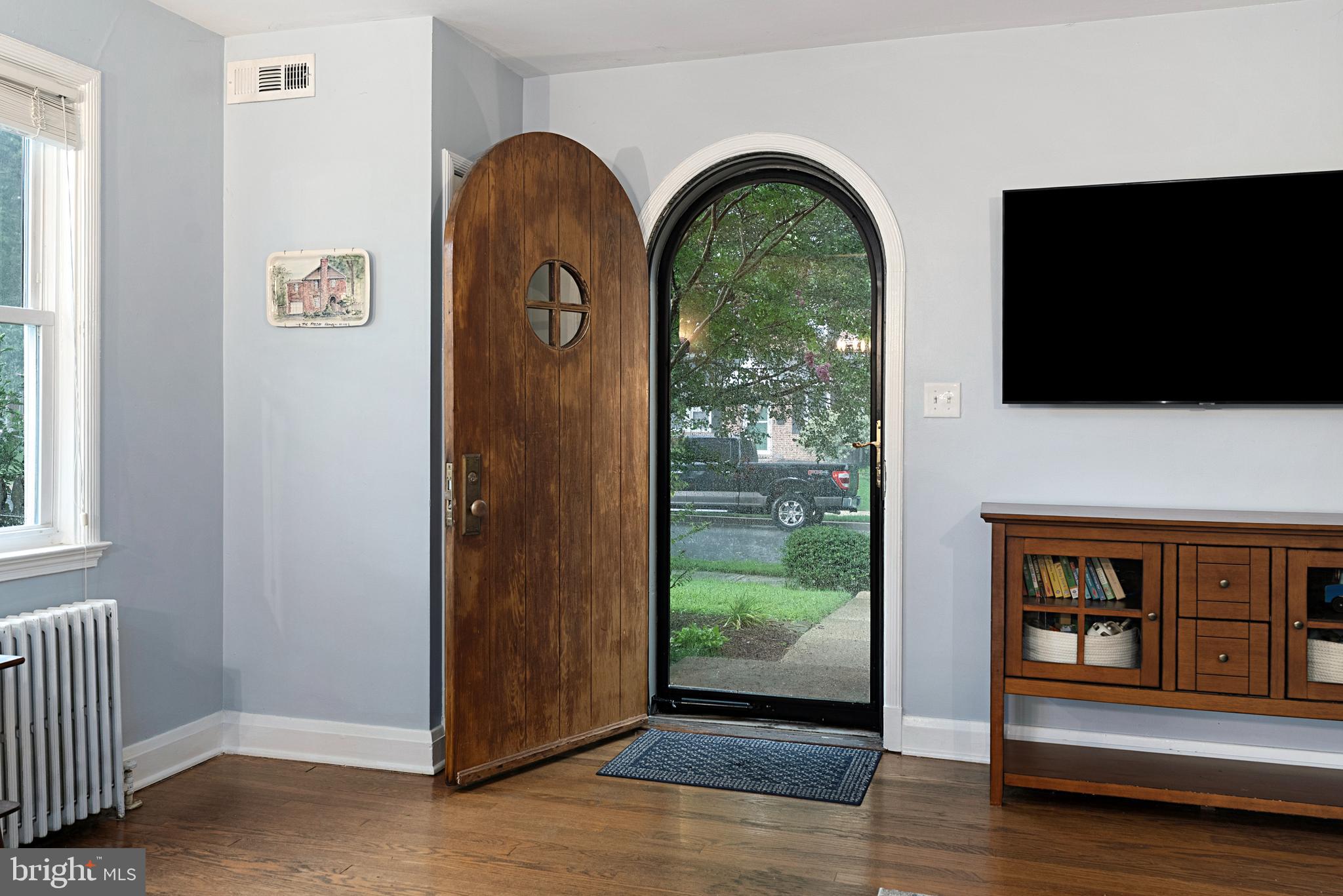 12 Dunmore Road Catonsville, MD 21228 - Photo 7 of 46 Gallery Image 7