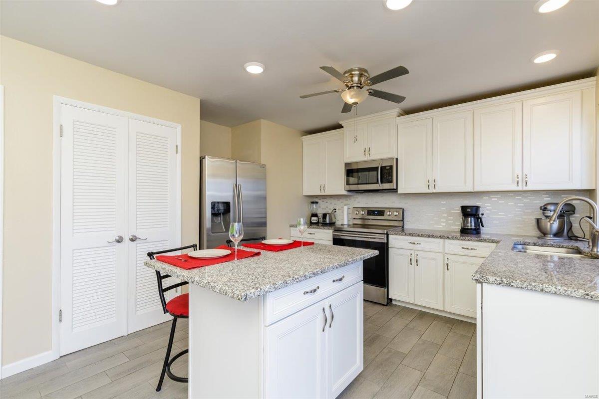 1485 Sandpointe Court Manchester, MO 63021 - Photo 12 of 57 Gallery Image 12
