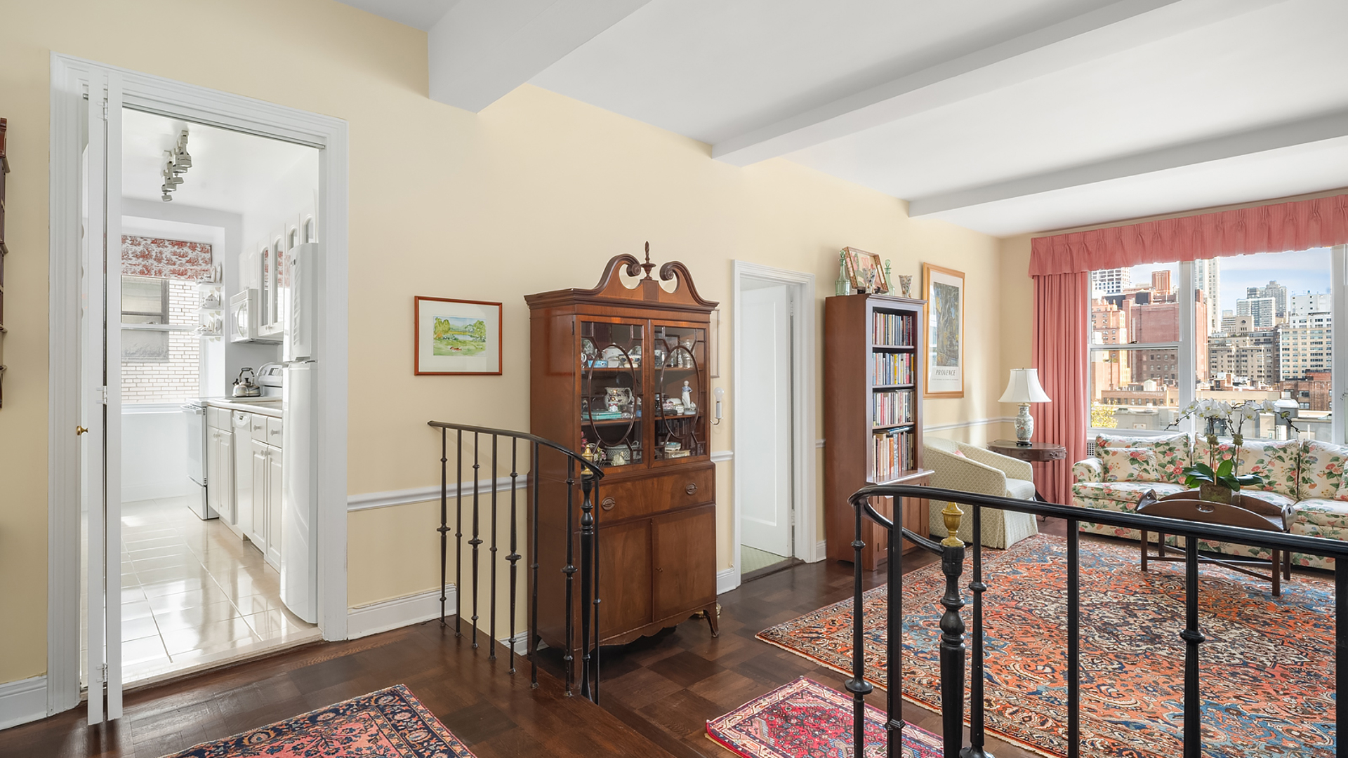 235 East 73rd Street, Unit 10F Manhattan, NY 10021 - Photo 4 of 12