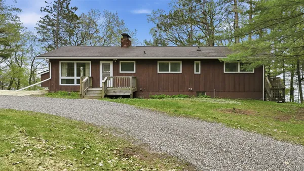 $649,000 | 6092 North W Shore Lane, Stone Lake, WI 54876
