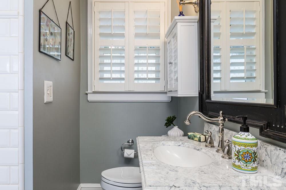 623 New Road Raleigh, NC 27608 - Photo 9 of 29