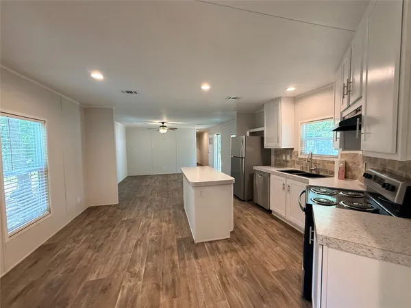 $1,450 | 1032 Meridian, Livingston, TX 77351