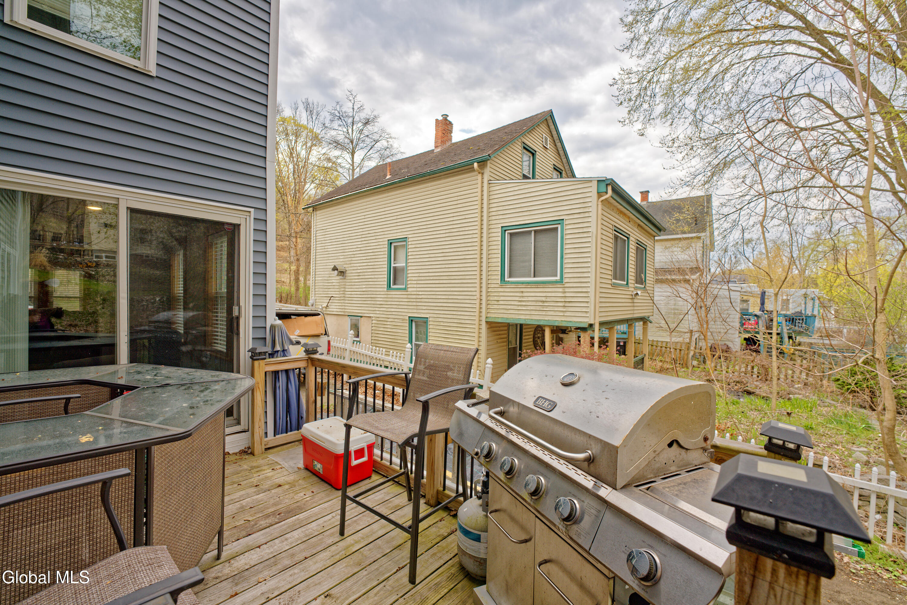 941 6th Street Rensselaer, NY 12144 - Photo 26 of 29 Yard 3