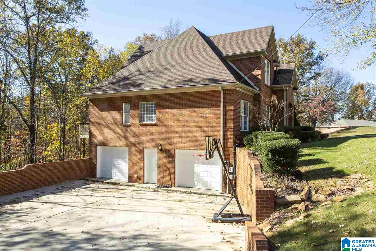575 Beasley Road Gardendale, AL 35071 - Photo 3 of 37 Gallery Image 3
