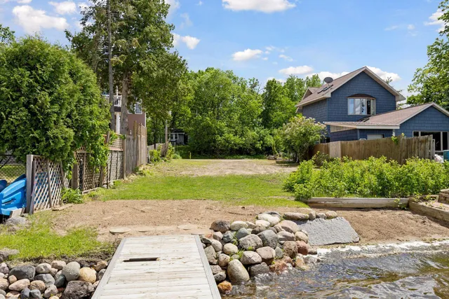 $549,000 | 6203 Eagle Lake Drive, Maple Grove, MN 55369