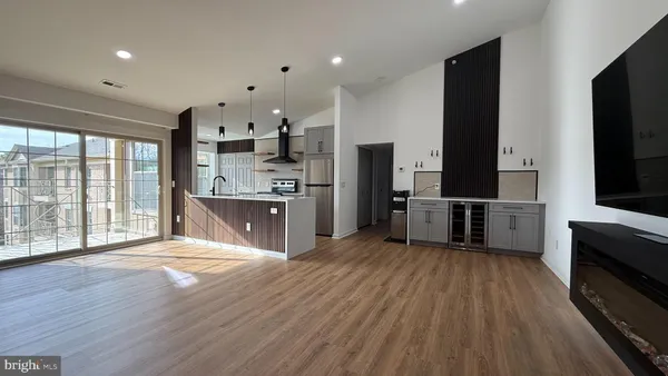 $2,400 | 3502 Thomas Pointe Court, Unit 3C, Abingdon, MD 21009