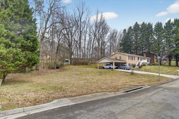 $260,000 | 617 Greenway Drive, South Boston, VA 24592