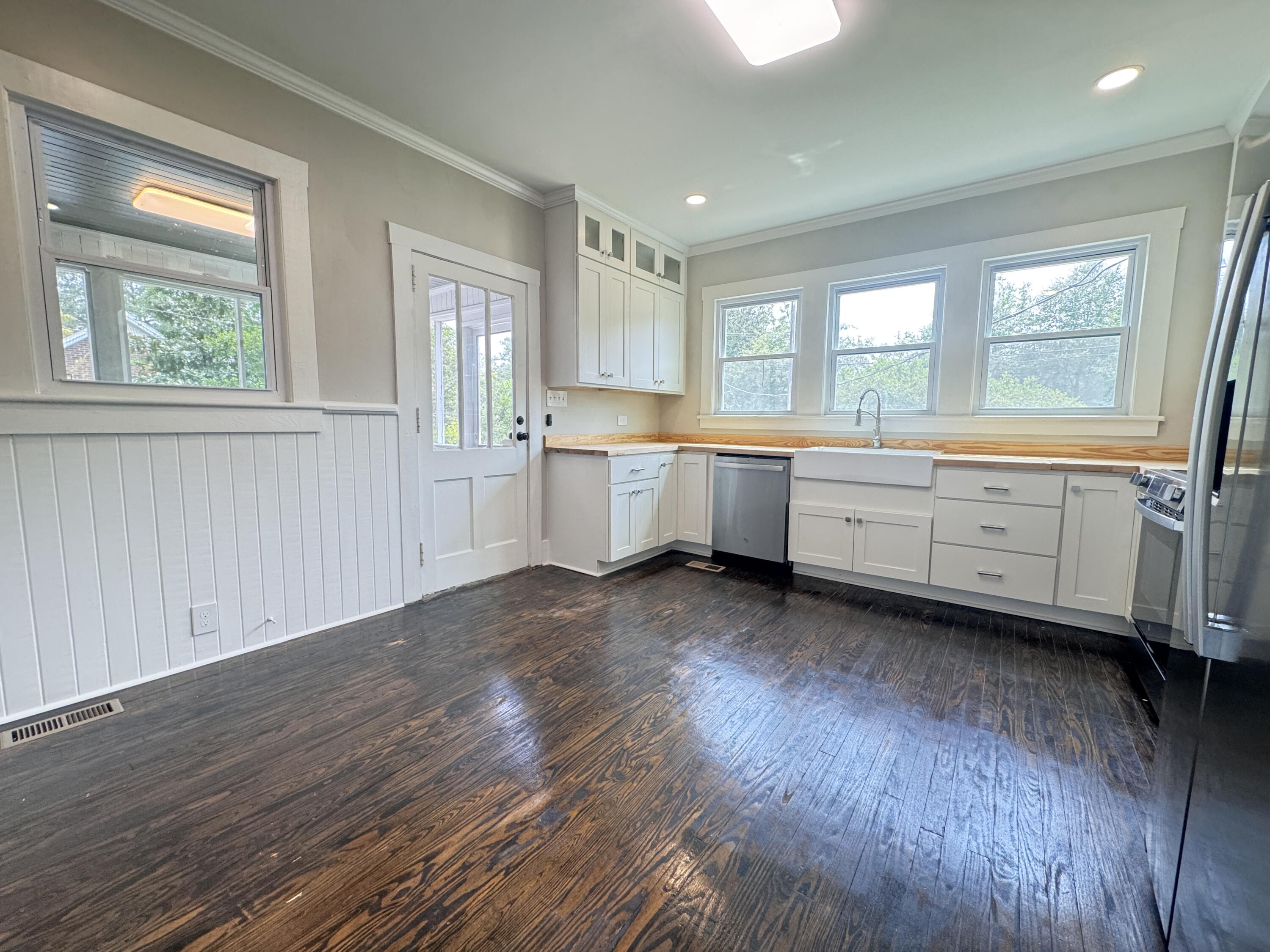 303 Warren Street Walterboro, SC 29488 - Photo 52 of 142 303 Warren Street