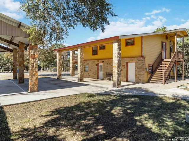 a view of a house with a outdoor space