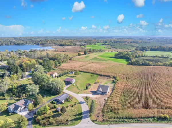 $573,900 | W1298 Floral Park Lane, Osceola, WI 53010