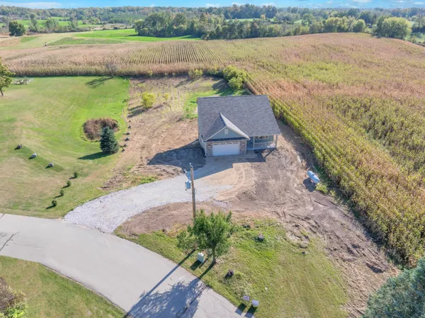 $573,900 | W1298 Floral Park Lane, Osceola, WI 53010