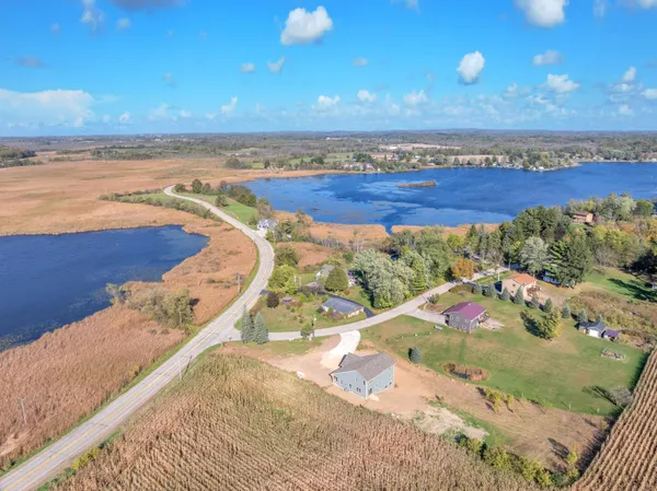 $573,900 | W1298 Floral Park Lane, Osceola, WI 53010