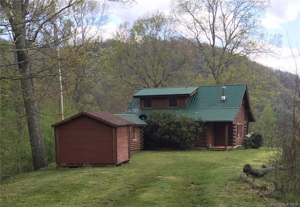 81 Little Roundtop Road Clyde, NC 28721 - Photo 1 of 20