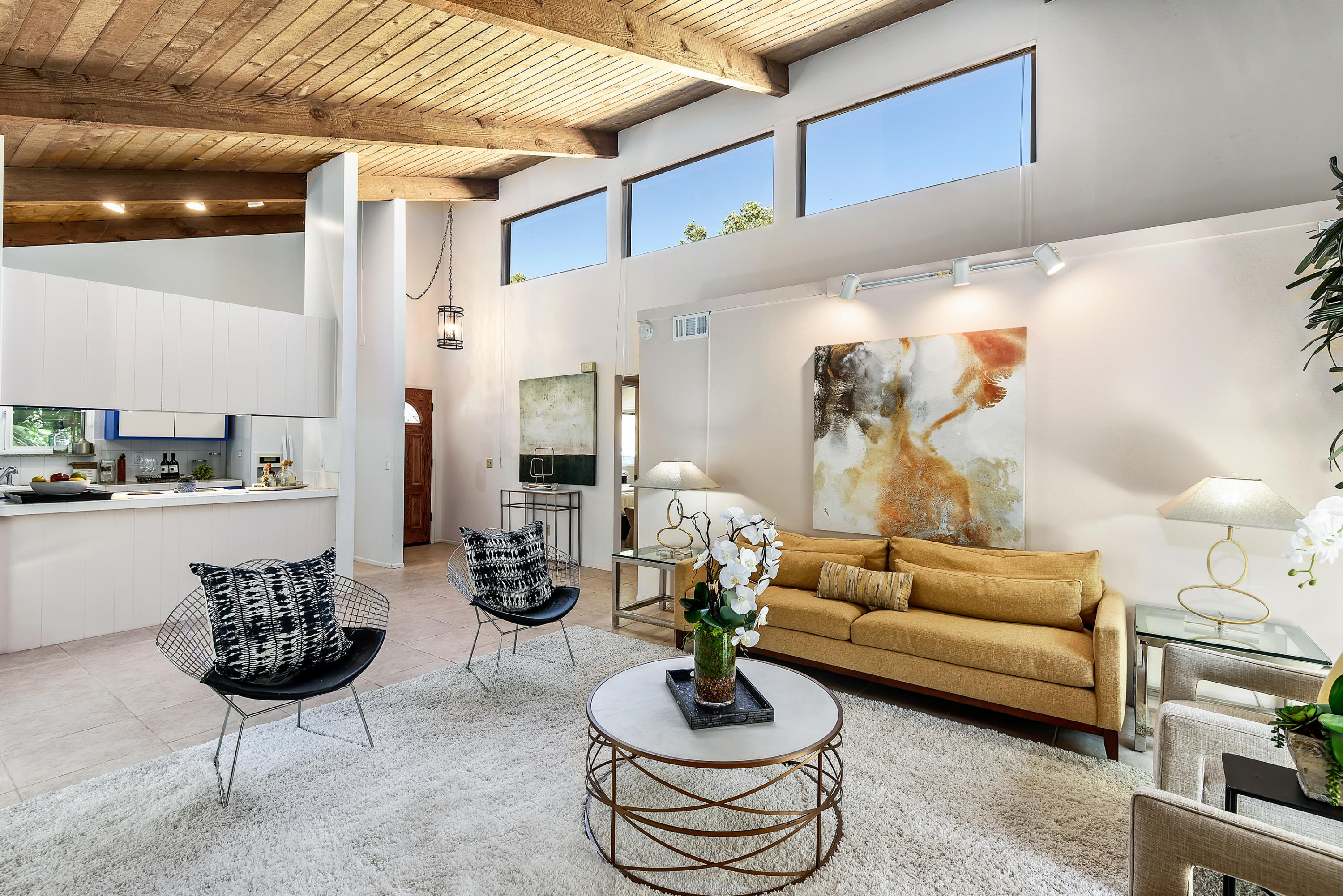 27 North San Marcos Road, Unit B Santa Barbara, CA 93111 - Photo 1 of 19 04 - Living Room