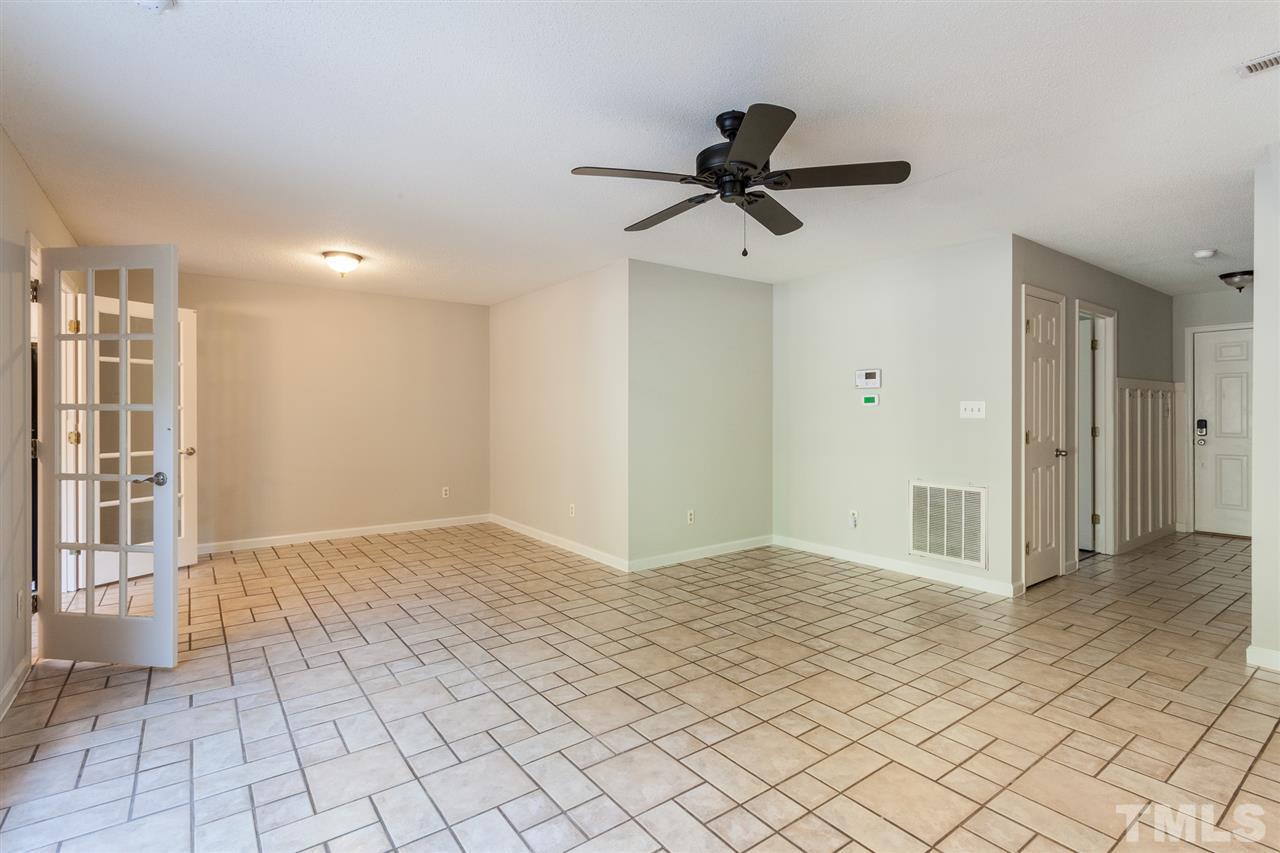 6701 Tattershale Court Raleigh, NC 27613 - Photo 10 of 28 Gallery Image 10