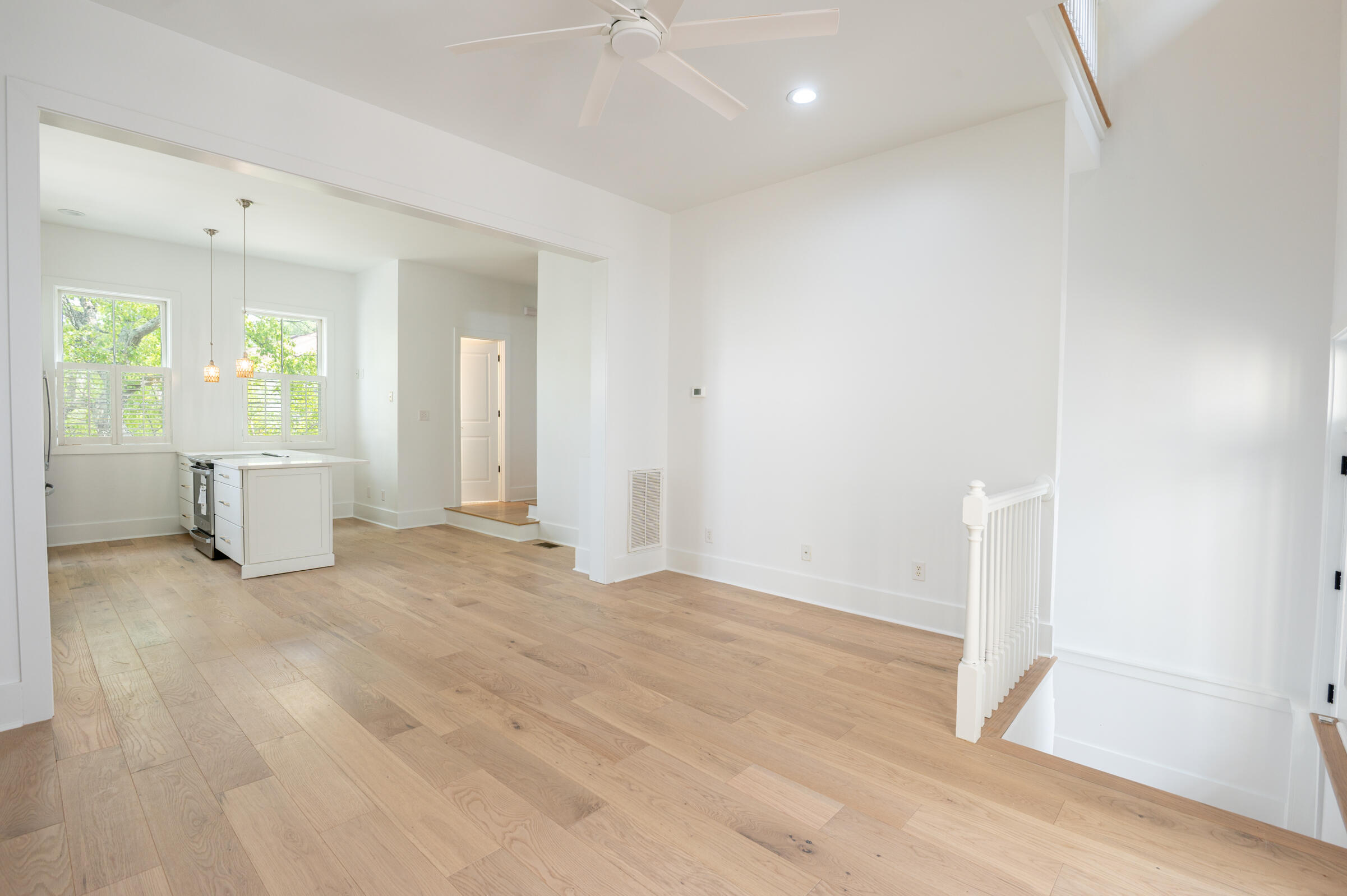 173 Coming Street, Unit B Charleston, SC 29403 - Photo 11 of 63 20250602-_0Z60414