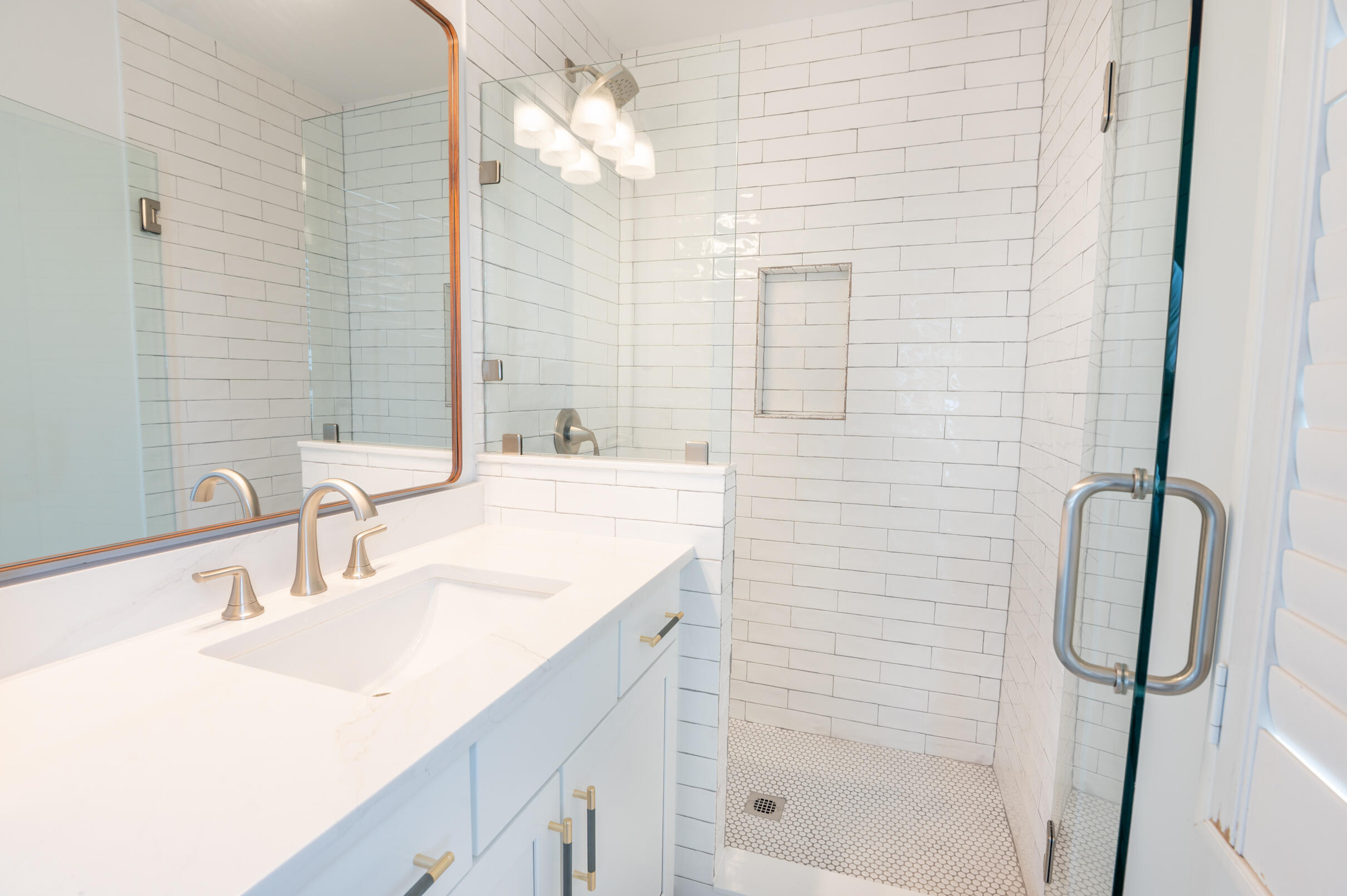 173 Coming Street, Unit B Charleston, SC 29403 - Photo 14 of 63 20250602-_0Z60649