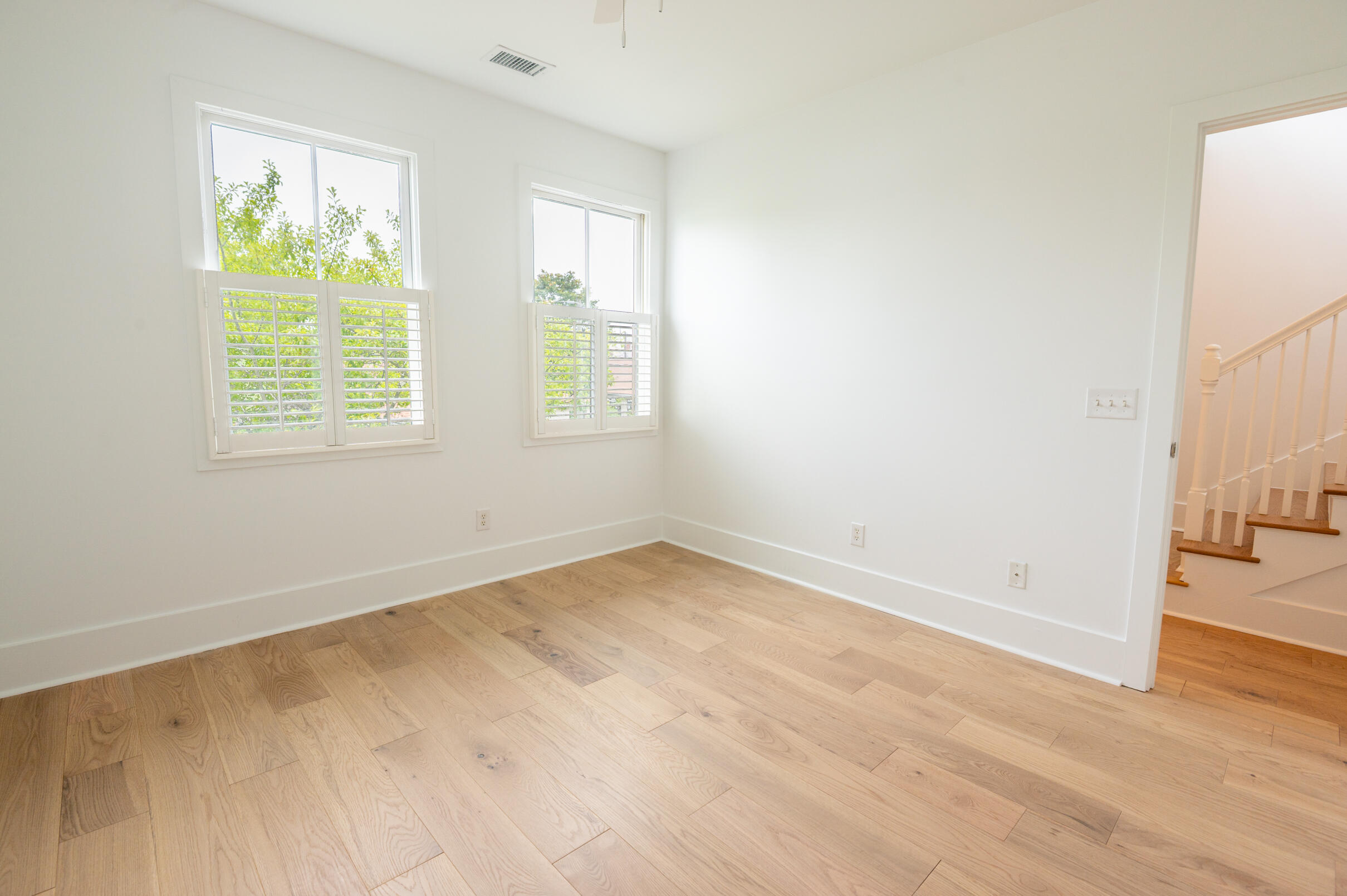 173 Coming Street, Unit B Charleston, SC 29403 - Photo 16 of 63 20250602-_0Z60587