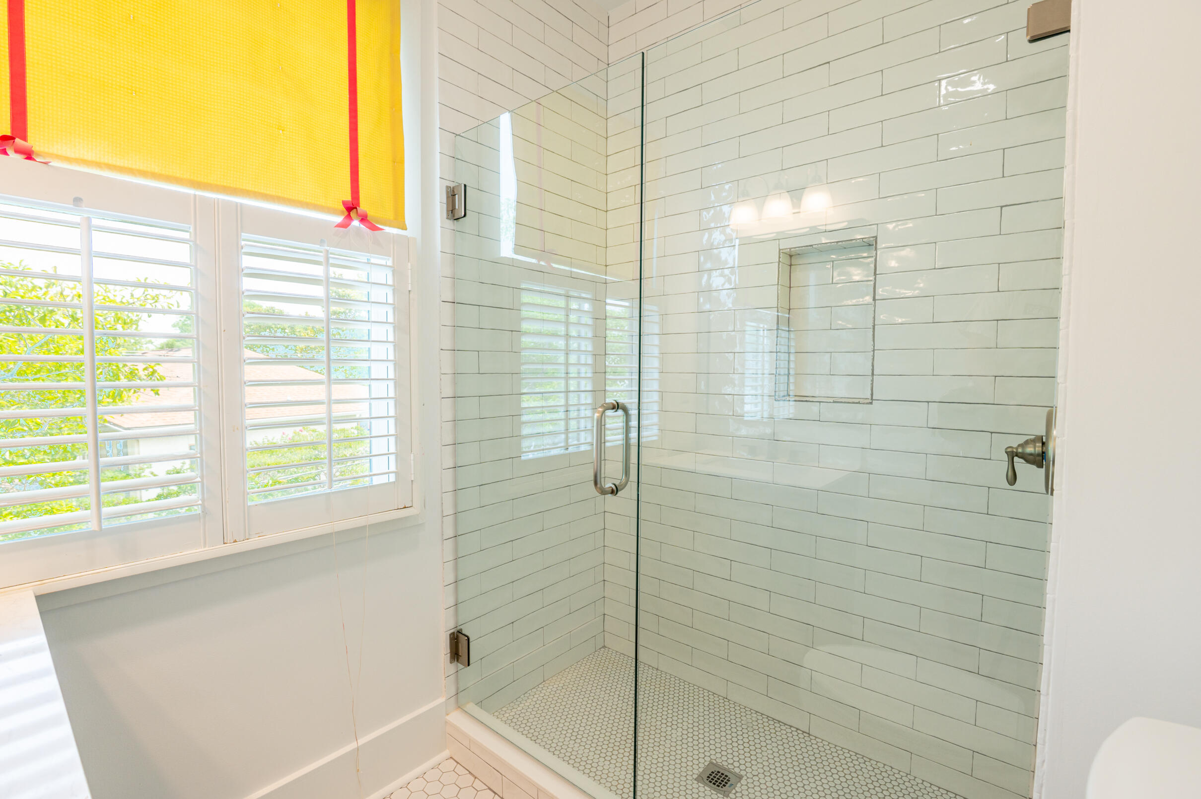 173 Coming Street, Unit B Charleston, SC 29403 - Photo 18 of 63 20250602-_0Z60605