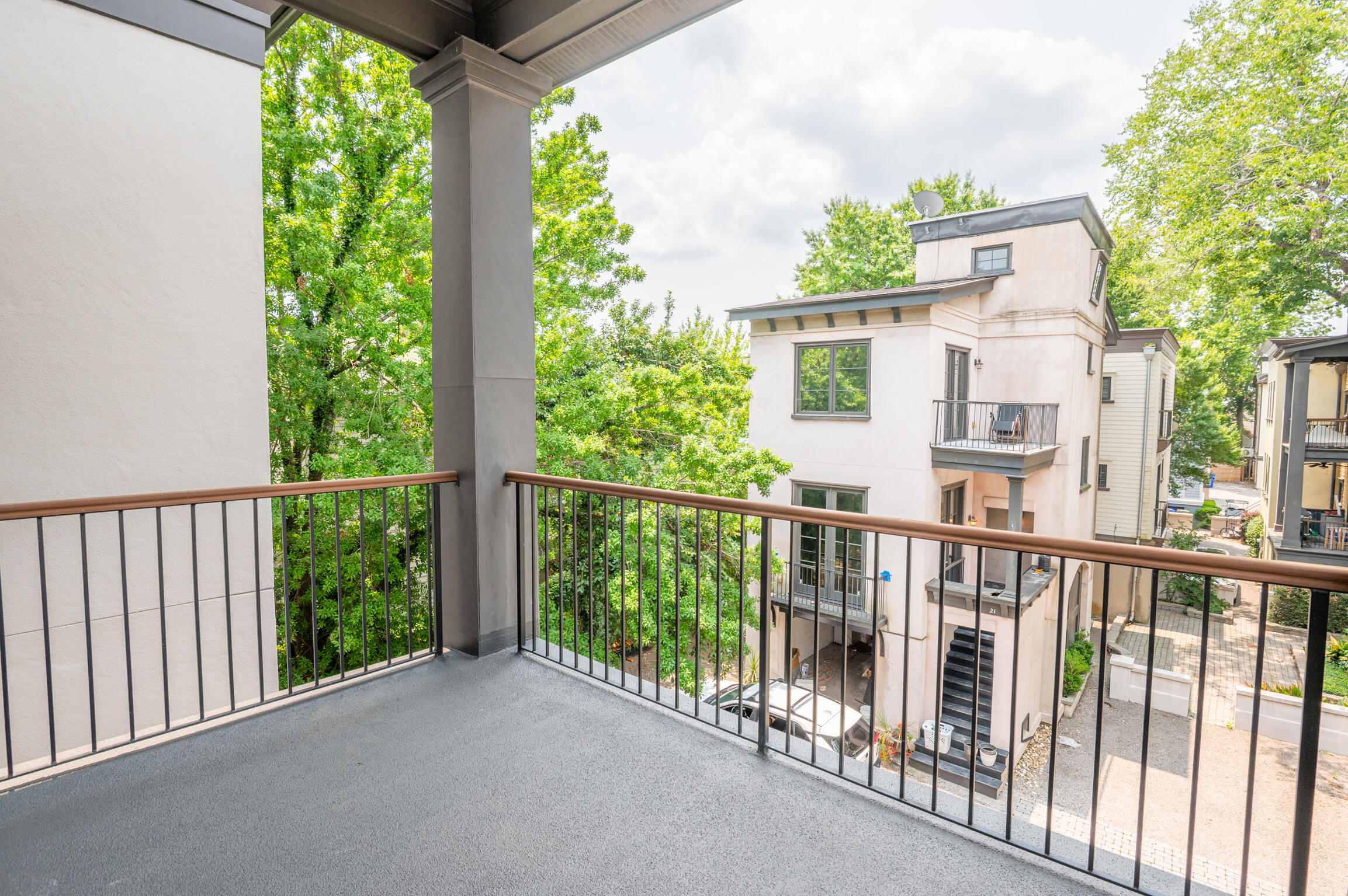 173 Coming Street, Unit B Charleston, SC 29403 - Photo 29 of 63 20250602-_0Z60552