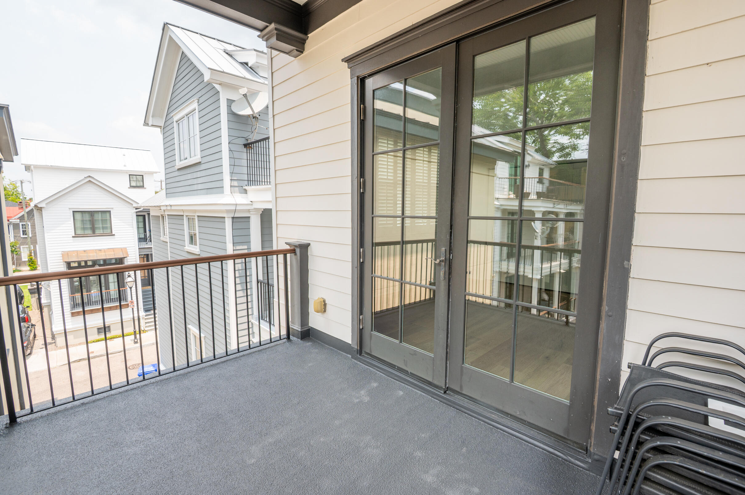 173 Coming Street, Unit B Charleston, SC 29403 - Photo 31 of 63 20250602-_0Z60561