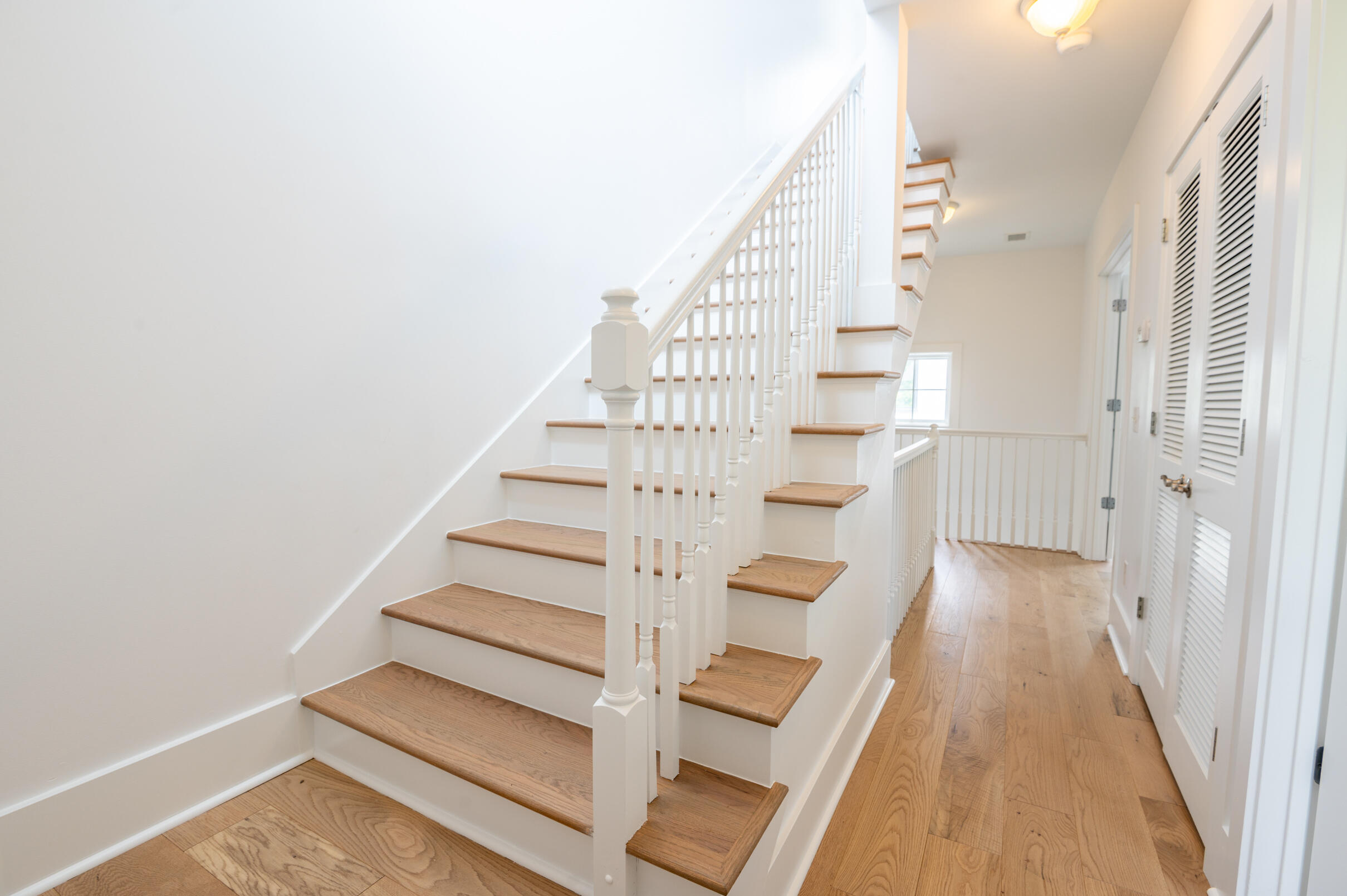 173 Coming Street, Unit B Charleston, SC 29403 - Photo 36 of 63 20250602-_0Z60623