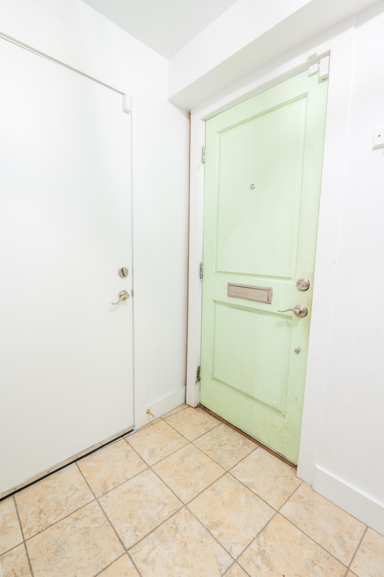 173 Coming Street, Unit B Charleston, SC 29403 - Photo 52 of 63 20250602-_0Z60685