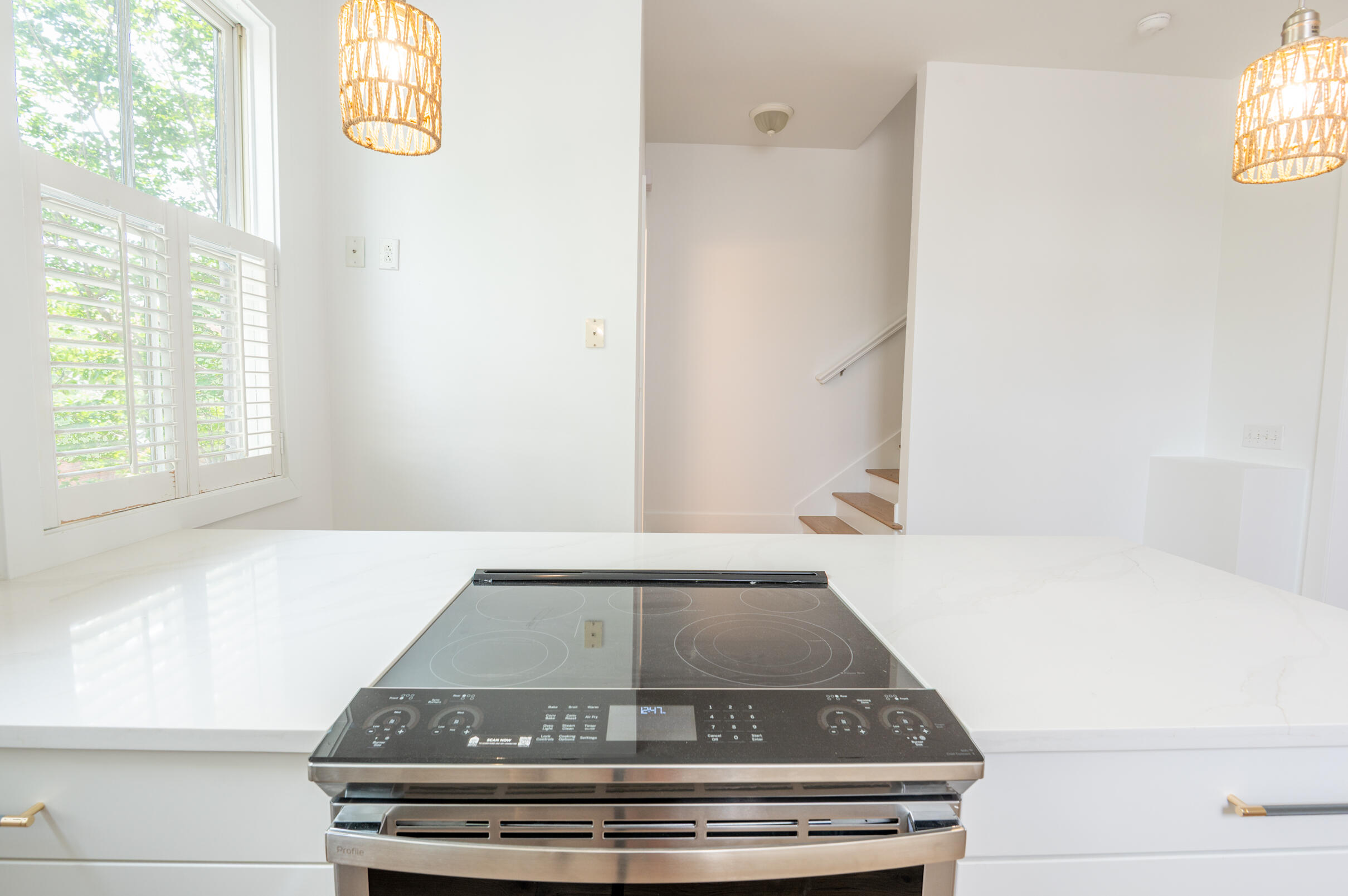 173 Coming Street, Unit B Charleston, SC 29403 - Photo 6 of 63 20250602-_0Z60497