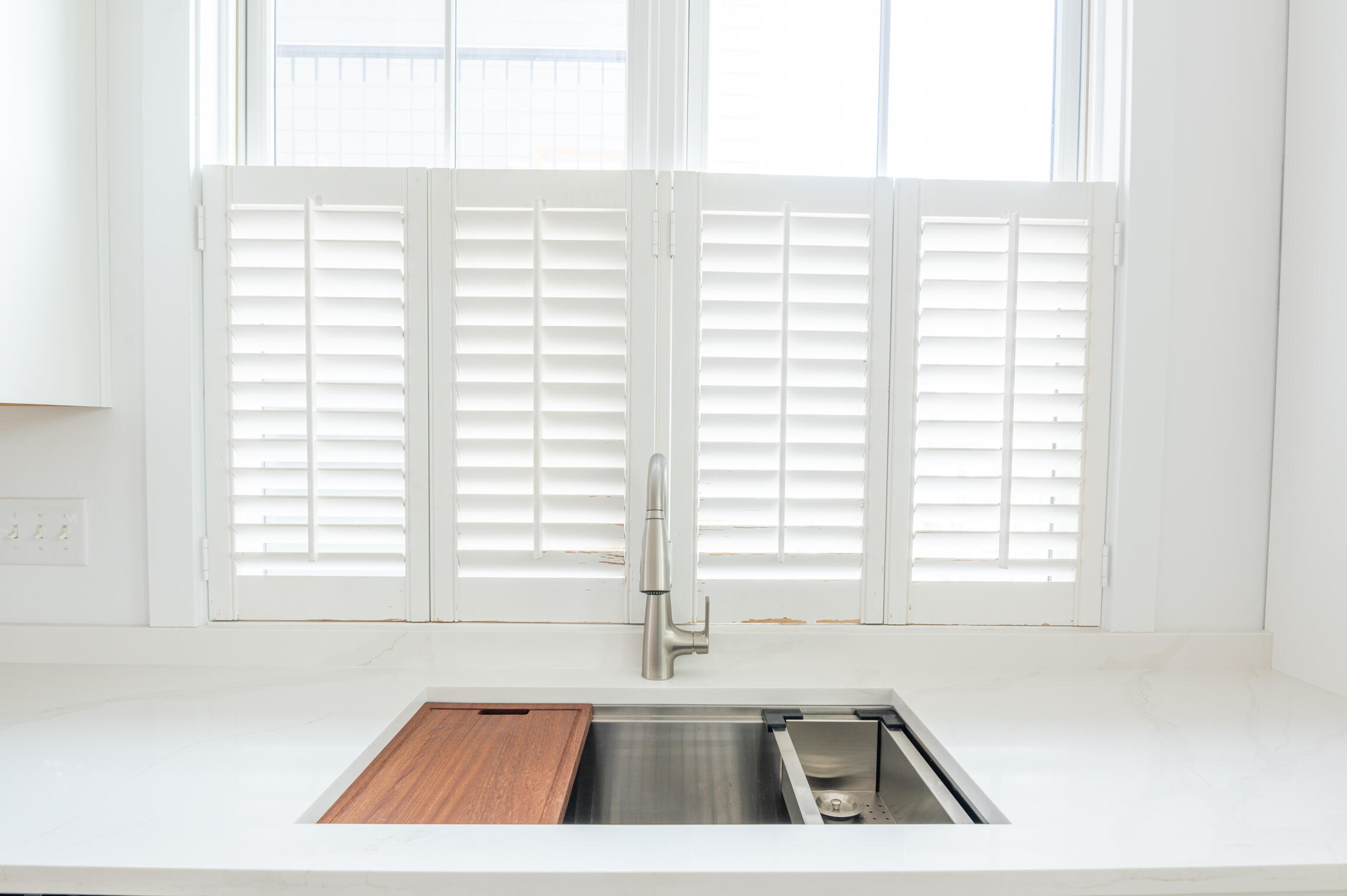 173 Coming Street, Unit B Charleston, SC 29403 - Photo 10 of 63 20250602-_0Z60489