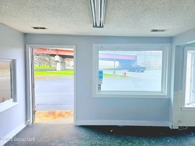 $399,900 | 1904 Broadway, Watervliet, NY 12189