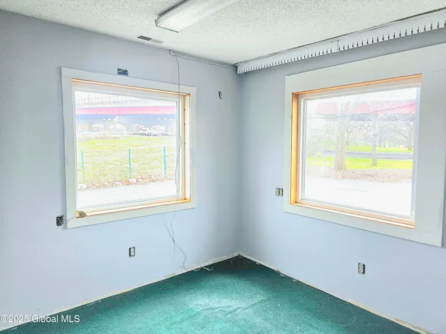 $399,900 | 1904 Broadway, Watervliet, NY 12189