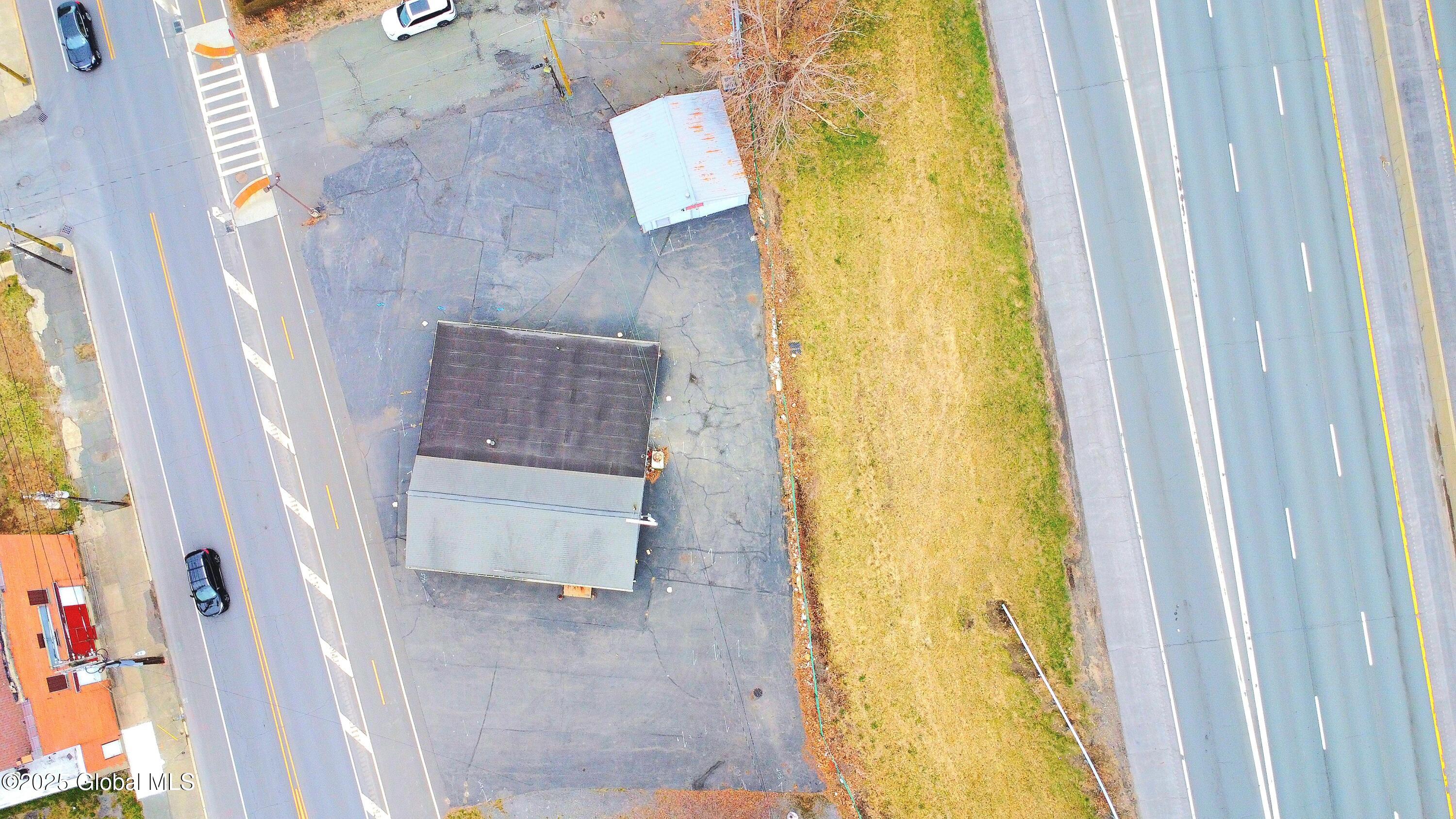 1904 Broadway Watervliet, NY 12189 - Photo 3 of 41 SPT_0032