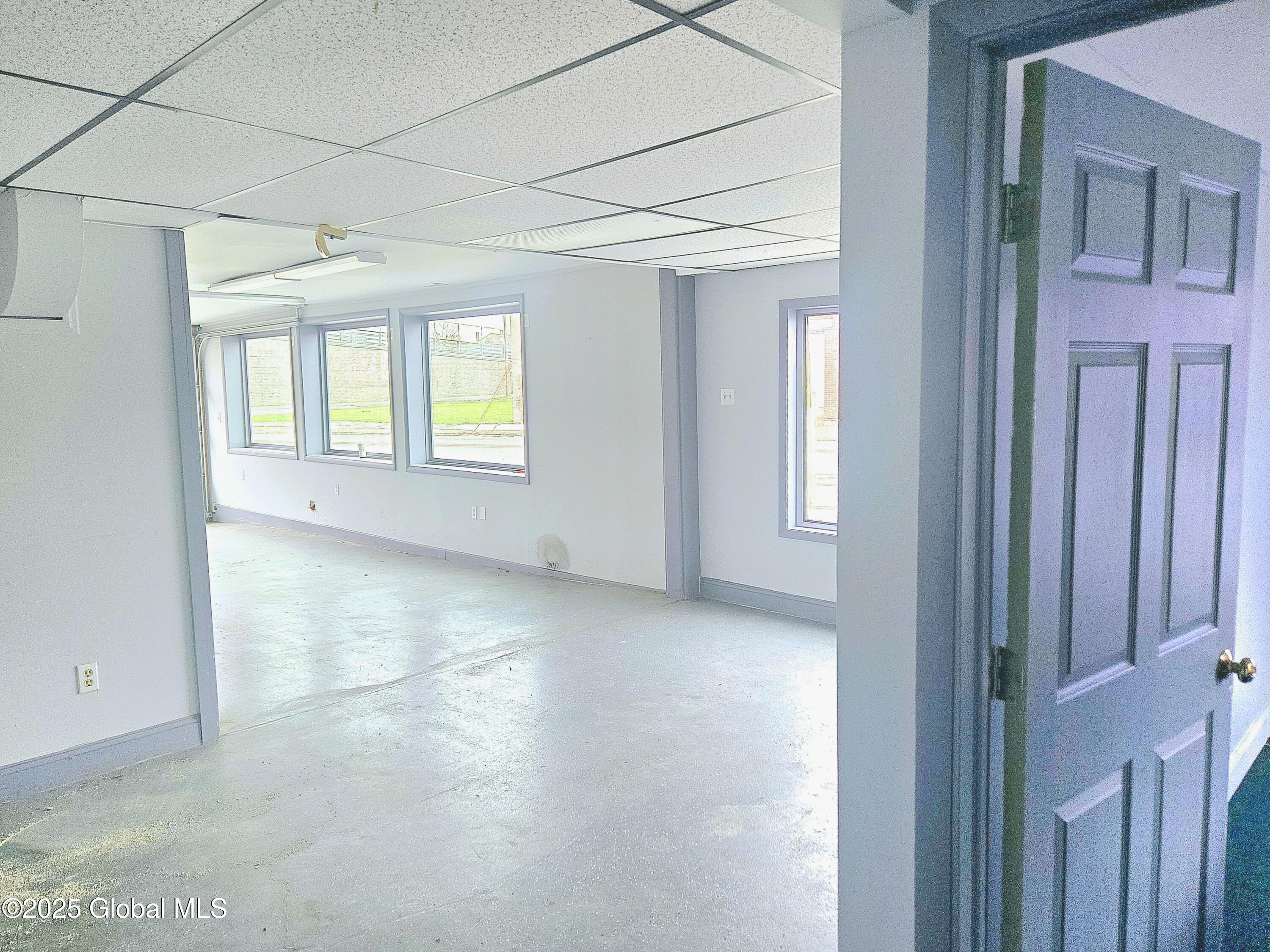 1904 Broadway Watervliet, NY 12189 - Photo 31 of 41 20250416_154028