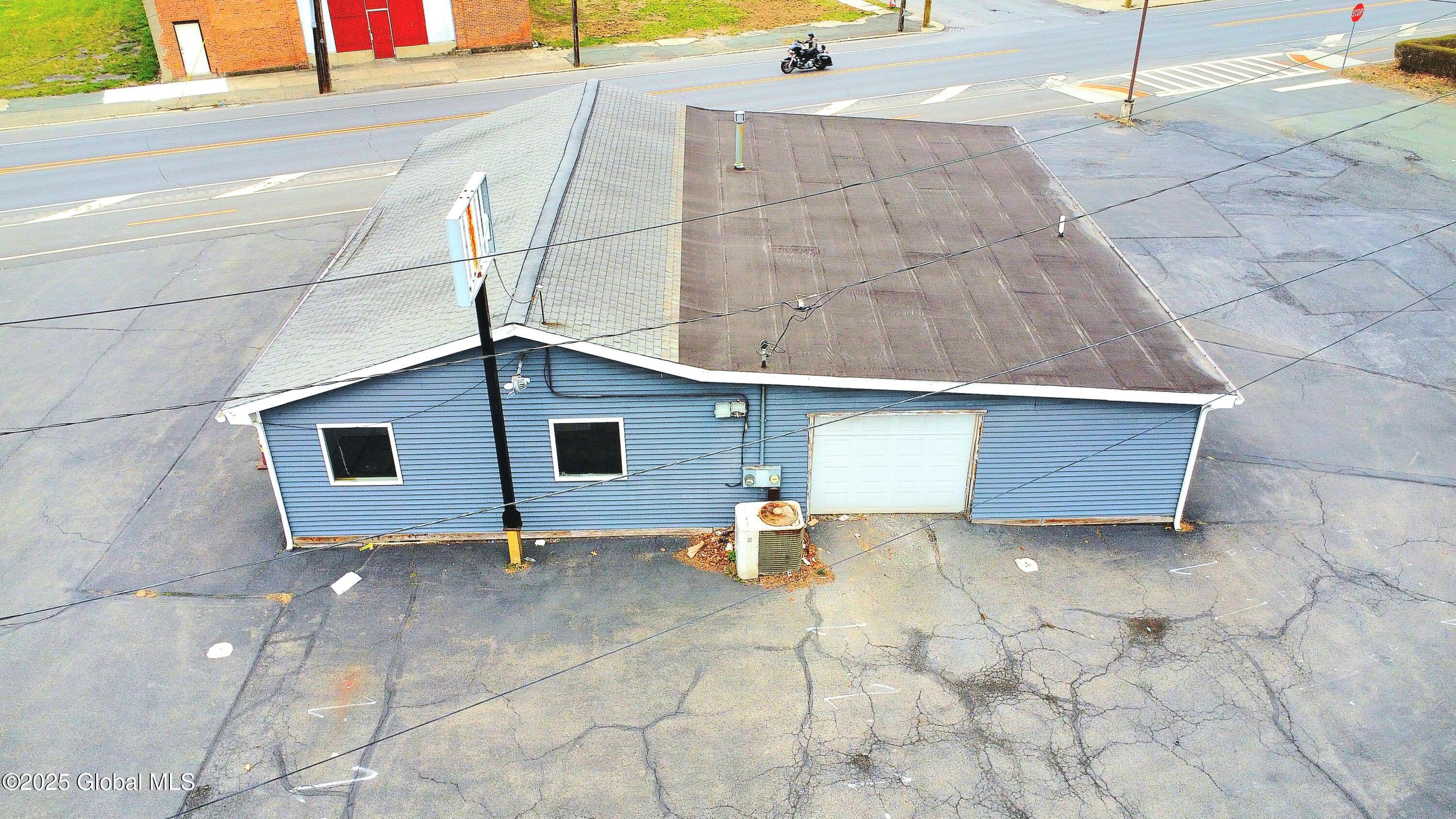 1904 Broadway Watervliet, NY 12189 - Photo 7 of 41 SPT_0035