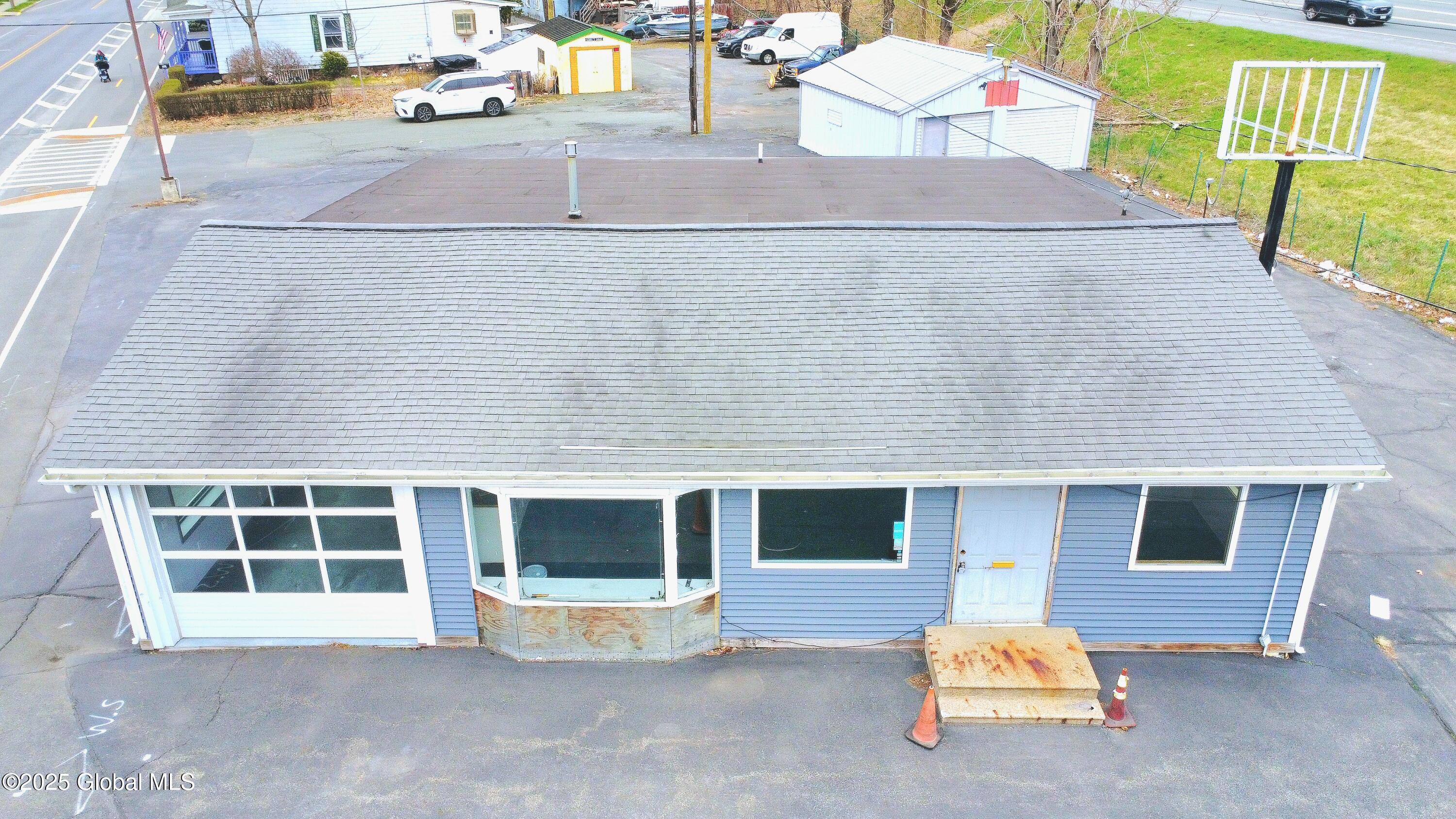 1904 Broadway Watervliet, NY 12189 - Photo 8 of 41 SPT_0034