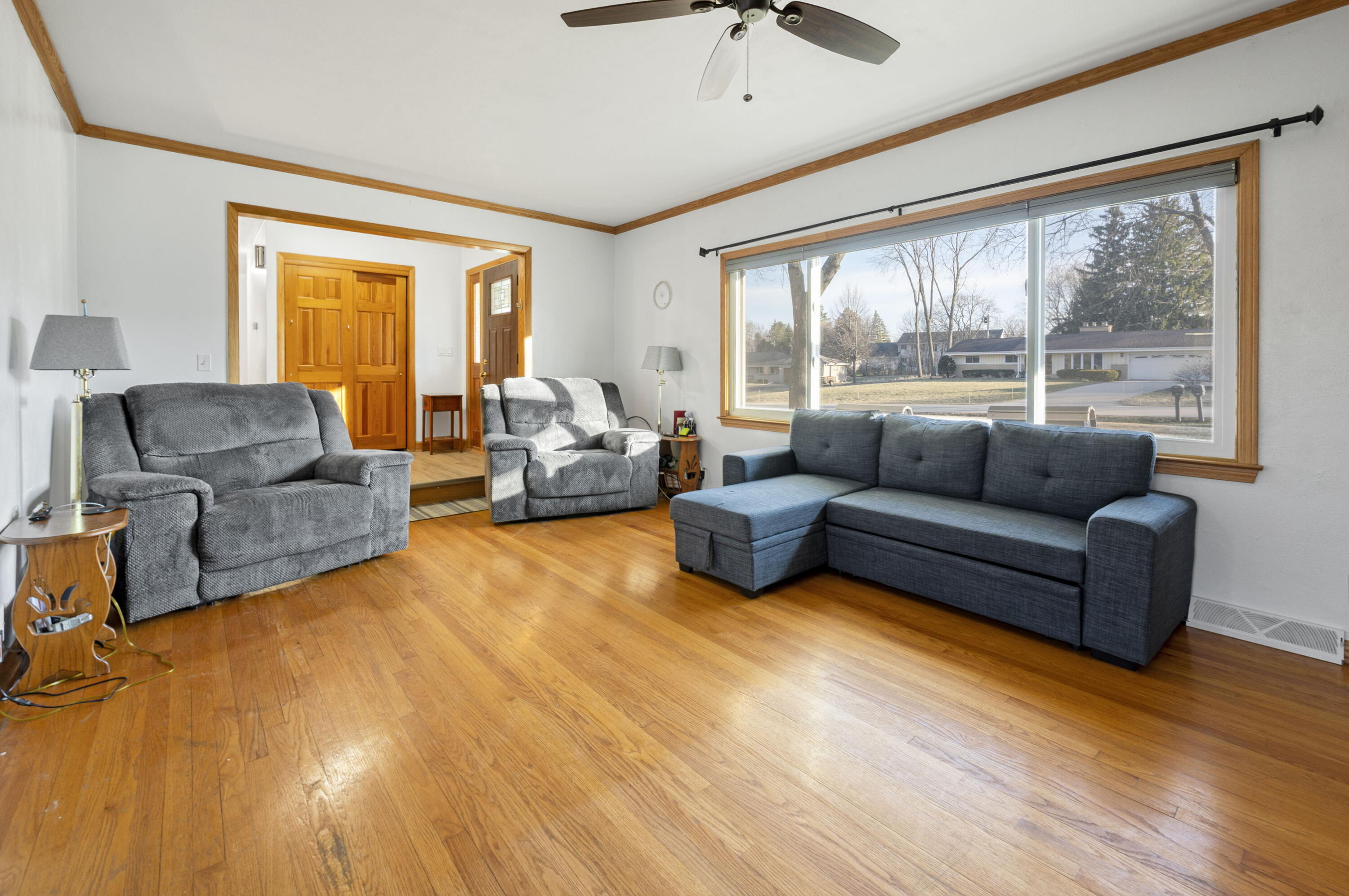 16500 Willow Ridge Lane Brookfield, WI 53005 - Photo 4 of 35 Living Room 2