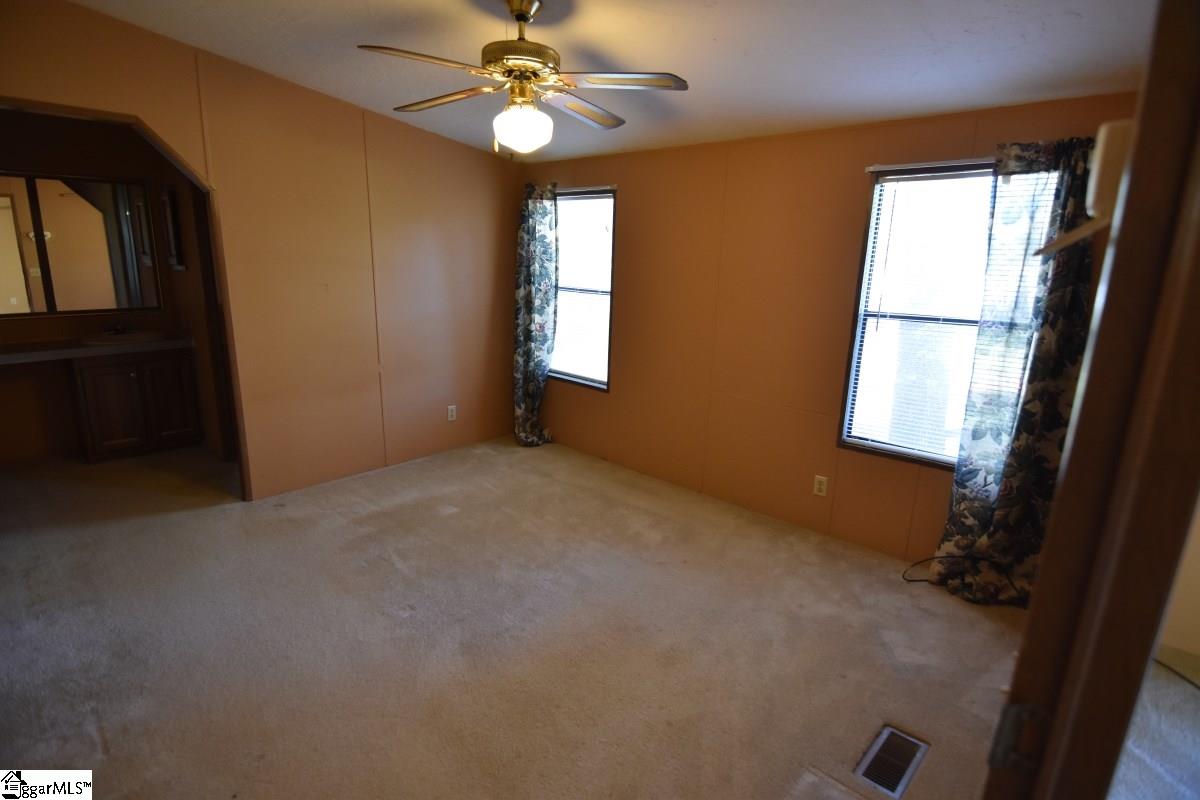 122 Ware Street Easley, SC 29640 - Photo 16 of 27 Gallery Image 16