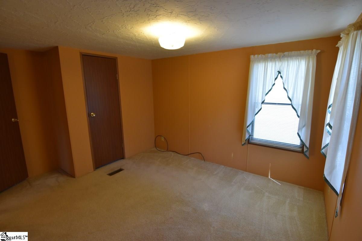122 Ware Street Easley, SC 29640 - Photo 17 of 27 Gallery Image 17