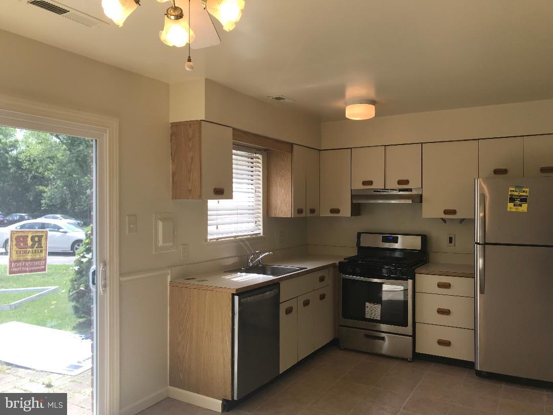 6 Eaves Mill Road Medford, NJ 08055 - Photo 19 of 42